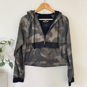 Hollister California Camo Half-Zip Anorak Jacket 🌿